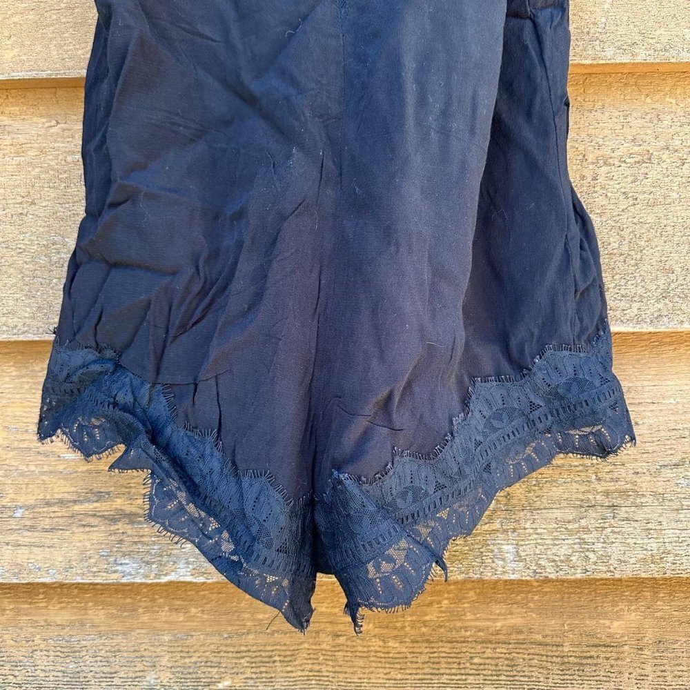 Lovers + Friends Black Lace V-Neck Romper Layered Size XS - Picture 3 of 8